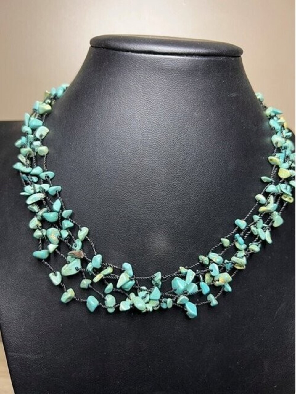 B6863 Turquoise Chip Necklace Multi-Strand Woven Black Cord Statement 18" bpjp